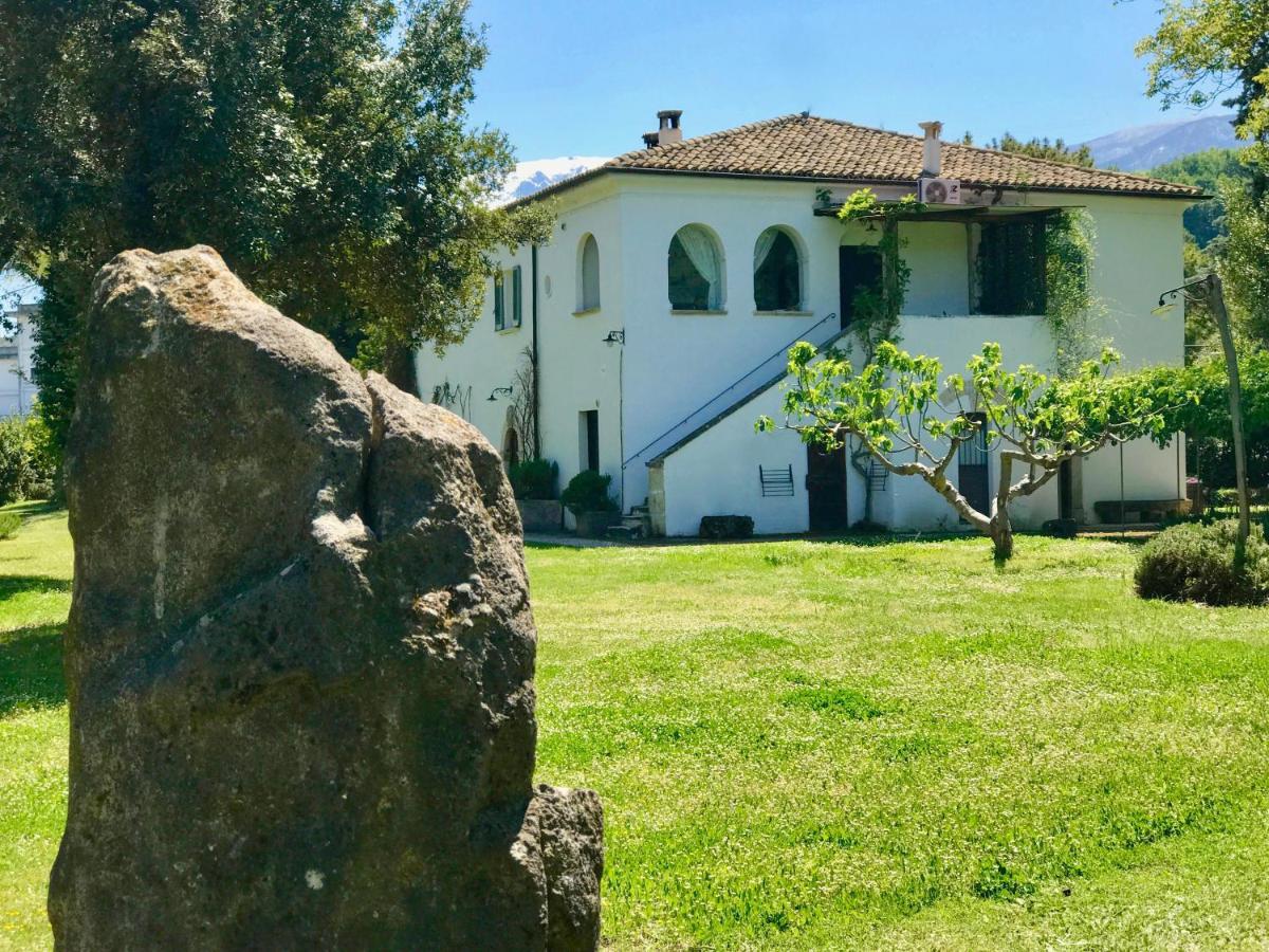Agriturismo "Borgo Madonna Degli Angeli" - Charming Cottages In The Gardens ! Tocco da Casauria Exteriér fotografie