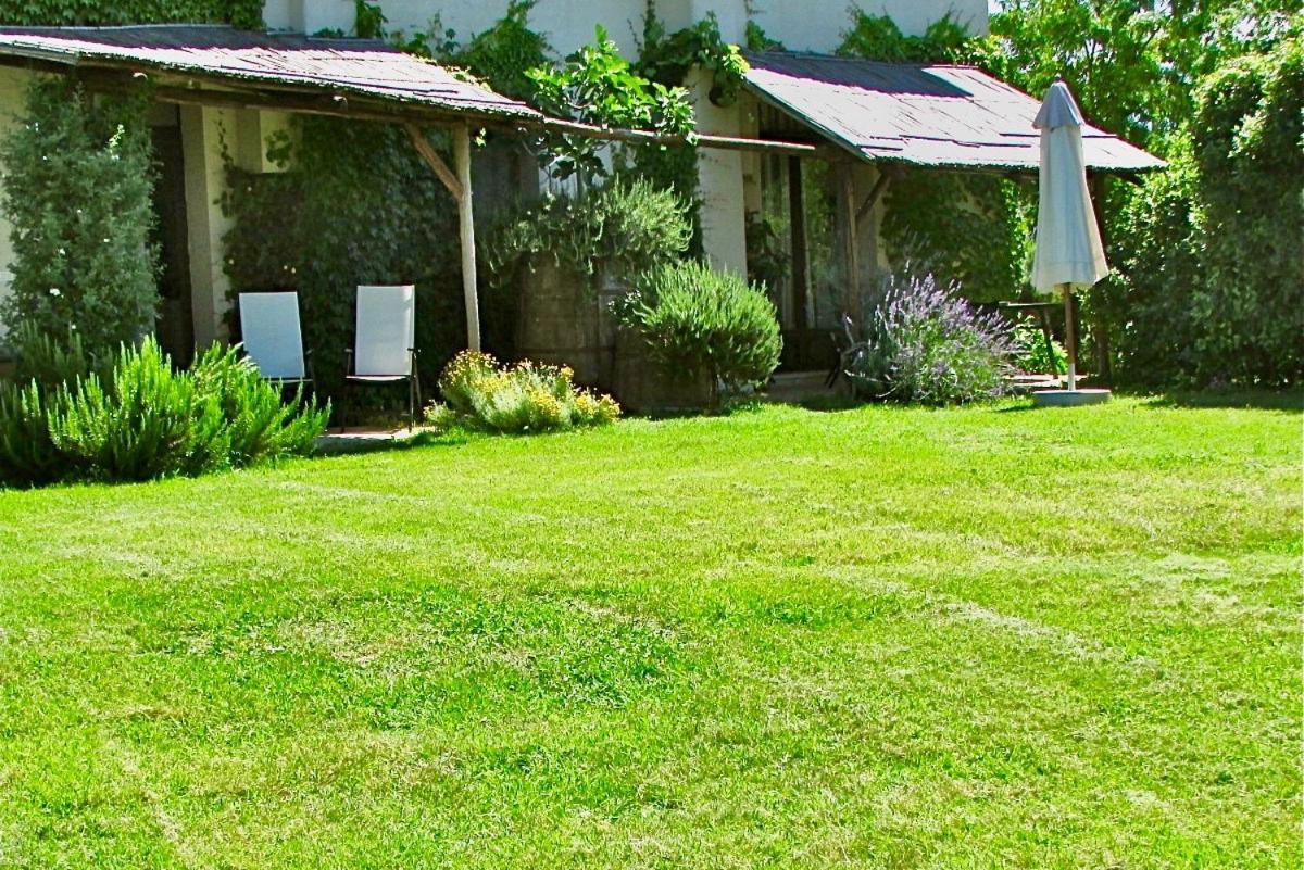 Agriturismo "Borgo Madonna Degli Angeli" - Charming Cottages In The Gardens ! Tocco da Casauria Exteriér fotografie
